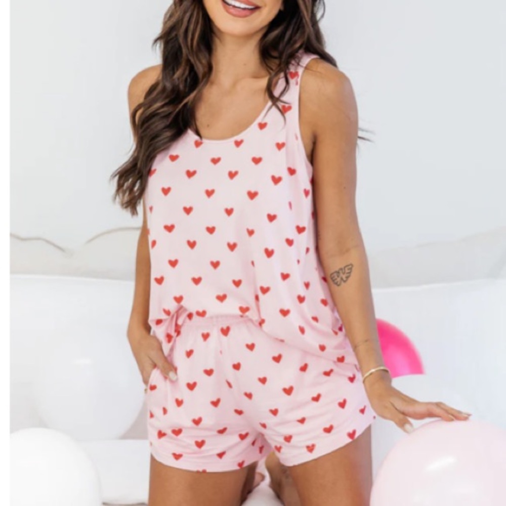 Pink Lily Back With Me Red And Pink Valentine’s Day Heart Pajama Set Sz S